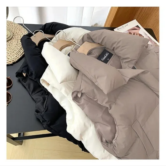 GO.G.G Women's Oat Puffer Vest Size M NWT - Picture 10 of 11